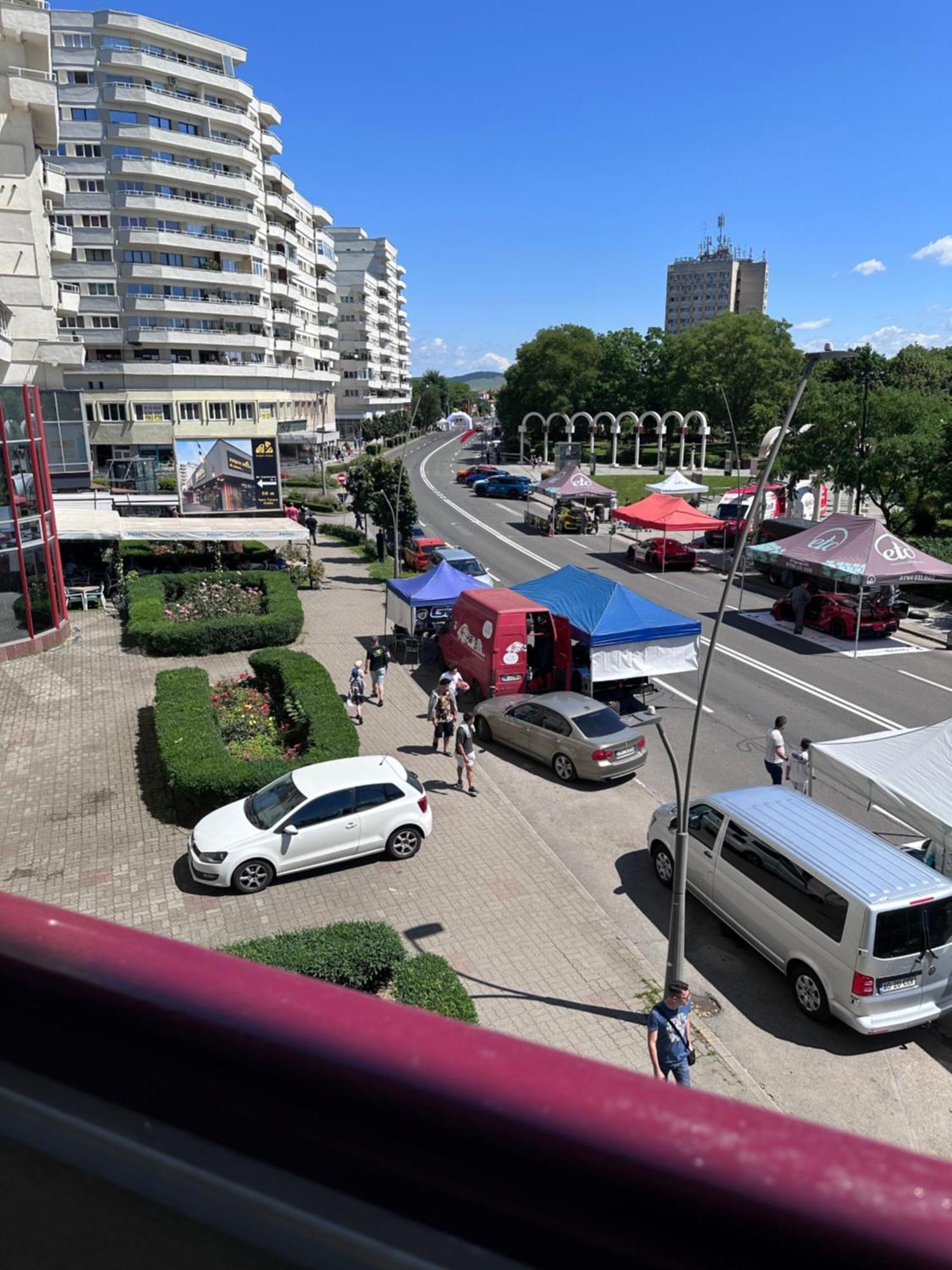Studio Panoramic With Balcony And Parcul Unirii View Alba Iulia Buitenkant foto